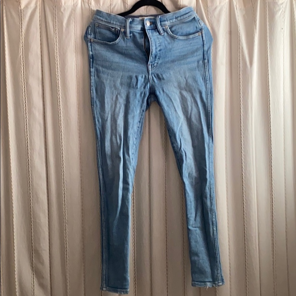 Madewell light wash skinny jeans size 28